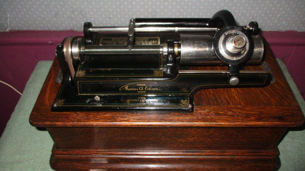Edison Home 2 4 Minute Phonograph Model